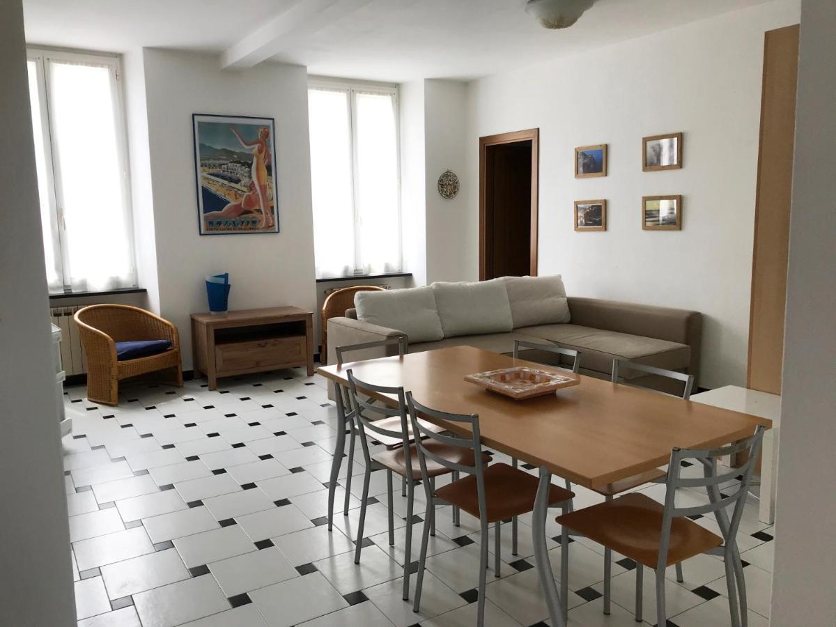 Piazza Staglieno - Appartamento Centralissimo A 30M Dalla Spiaggia Levanto Exterior foto